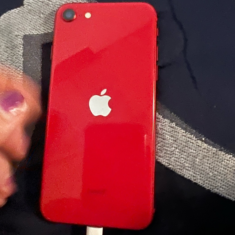 iPhone red se 64 gb cricket network